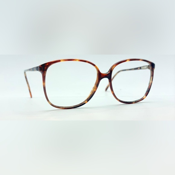 Accessories - Elegant Tortoise Shell Women's Glasses